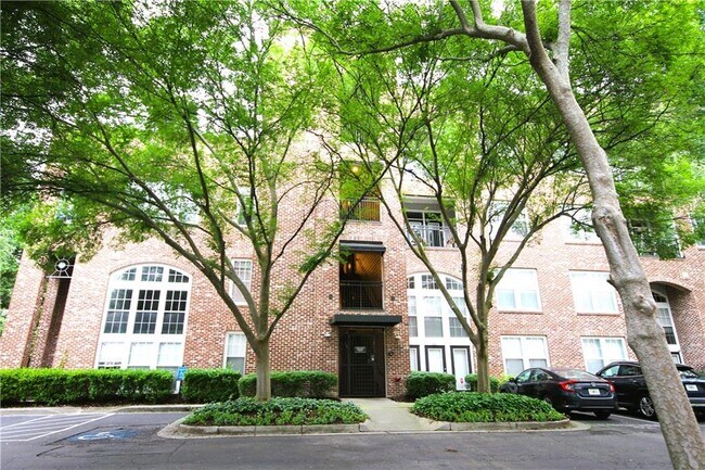 property at 600 Brickworks Cir NE