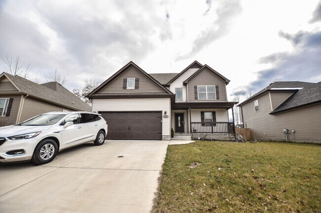 512 Sourwood Dr