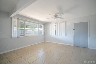 1028 Hooli Pl in Pearl City, HI - Building Photo - Building Photo