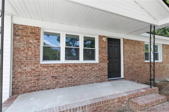415 Palmerland Dr in Hope Mills, NC - Building Photo - Building Photo