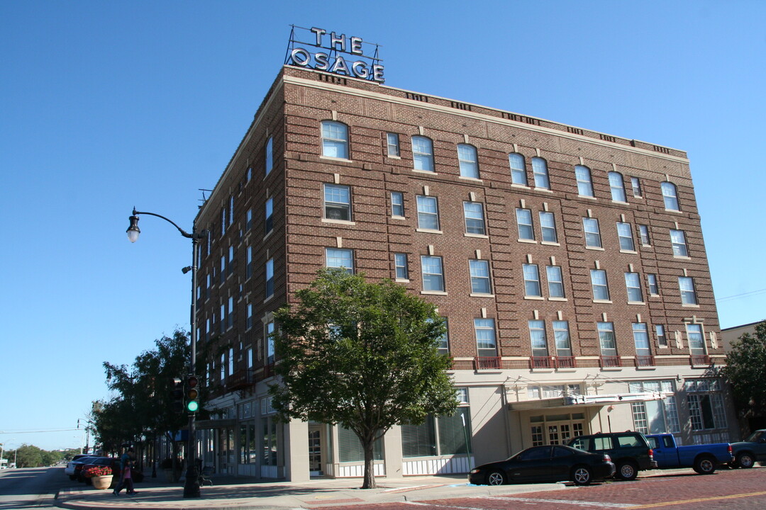 Osage Apartments in Arkansas City, KS - Building Photo