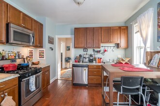 61 Montcalm Ave, Unit 2 in Boston, MA - Building Photo - Building Photo