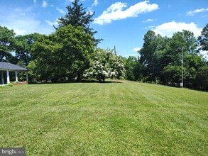 15400 Mt Calvert Rd in Upper Marlboro, MD - Building Photo - Building Photo