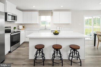 6416 Draft Wy in Fredericksburg, VA - Building Photo - Building Photo