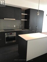 100-1100 Harbour St in Toronto, ON - Building Photo - Building Photo