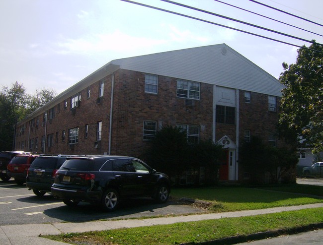 458 Lincoln Ave in Orange, NJ - Building Photo - Building Photo