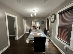 276 Seaview Ave in Bridgeport, CT - Building Photo - Building Photo