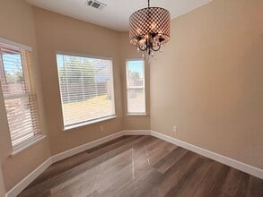 2858 Evergreen Ct in Livingston, CA - Foto de edificio - Building Photo