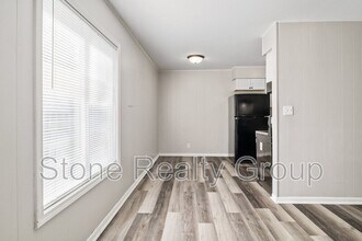 1800 N 6th 1/2 St in Terre Haute, IN - Building Photo - Building Photo