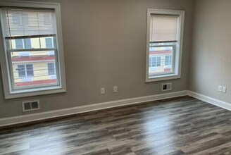 499 Hamilton St in Franklin Township, NJ - Building Photo - Building Photo