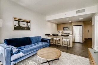 1001 Minor Ave in Seattle, WA - Building Photo - Building Photo