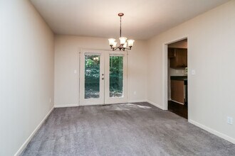 3659 Satellite Blvd in Ellenwood, GA - Building Photo - Building Photo