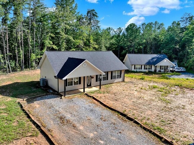 55 Silver Fox Ct in Dahlonega, GA - Building Photo - Building Photo