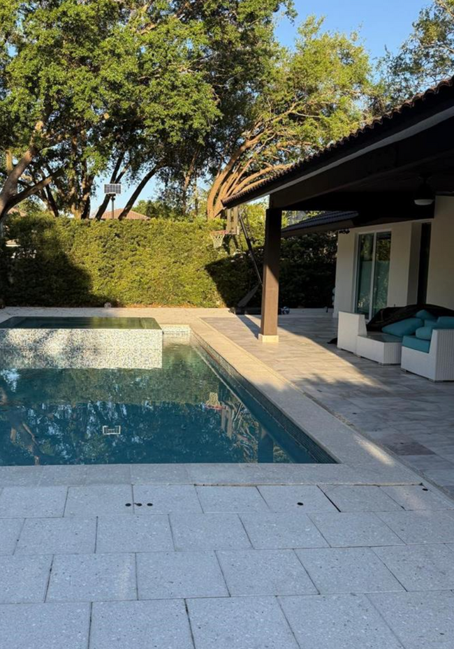 8370 NW 167th Terrace in Miami Lakes, FL - Building Photo - Building Photo