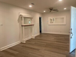 7410 Ilex St in Houston, TX - Building Photo - Building Photo