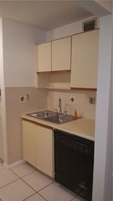 7401 NW 16th St-Unit -4B in Plantation, FL - Building Photo - Building Photo