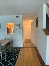 1 Talcott Forest Rd, Unit M Talcott Forest in Farmington, CT - Building Photo - Building Photo