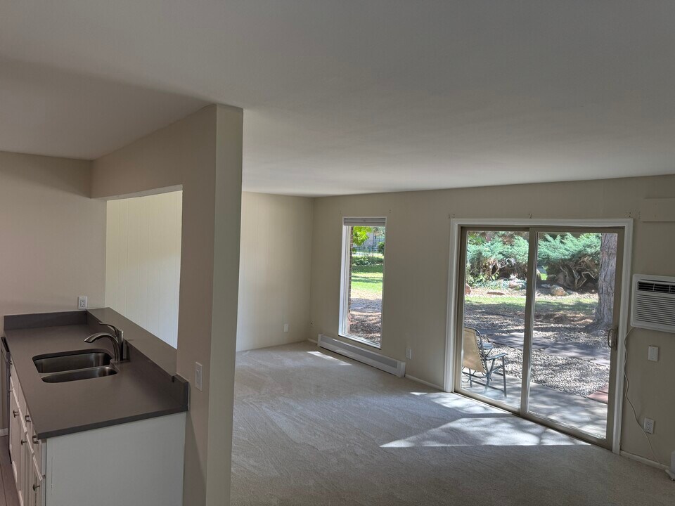 1895 Alpine Ave, Unit H23 in Boulder, CO - Building Photo