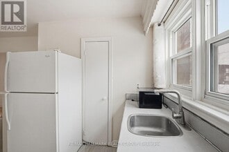 1171 Merivale Rd in Ottawa, ON - Building Photo - Building Photo