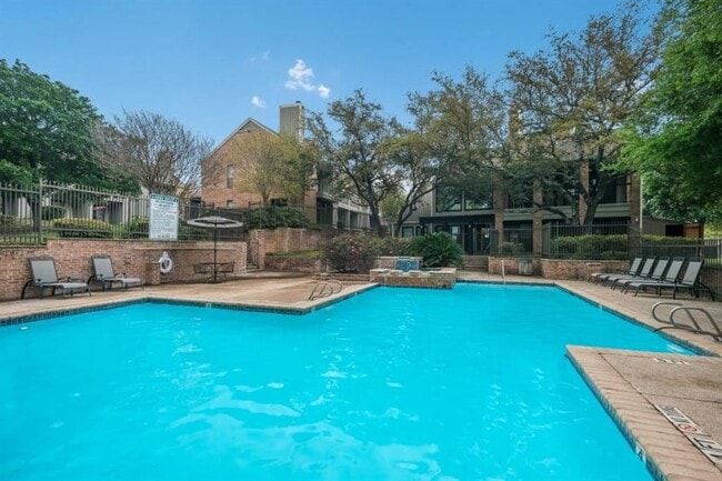 13031 Pk Xing Dr in San Antonio, TX - Building Photo - Building Photo