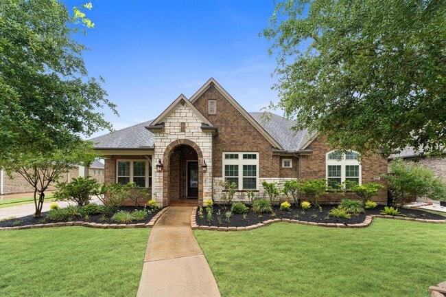 property at 10110 Da Vinci Ct