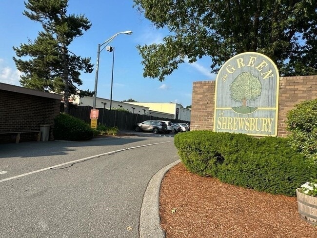 property at 56 Shrewsbury Green Dr