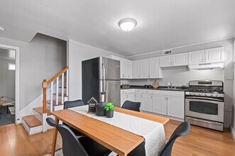 4937 Schaub Ave in Baltimore, MD - Building Photo - Building Photo