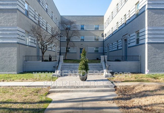 property at 1407 Howard St