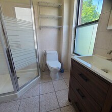 130 India St, Unit 3 in Brooklyn, NY - Building Photo - Building Photo