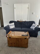 42 Valley Dr in New Milford, CT - Building Photo - Building Photo