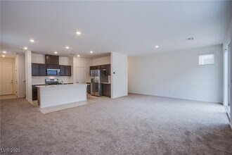 6609 Tumoulin St in Las Vegas, NV - Building Photo - Building Photo