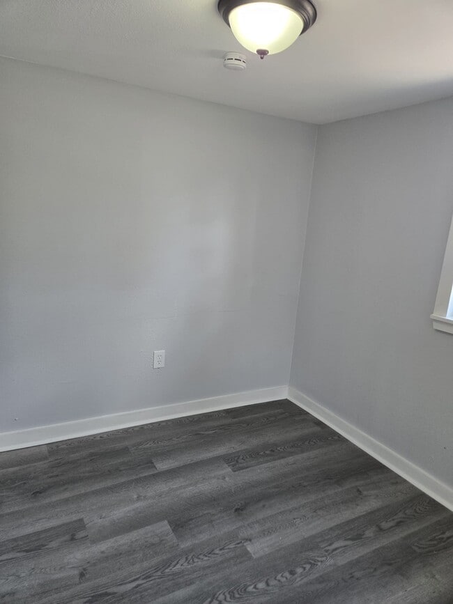 property at 5906 Hillsboro St