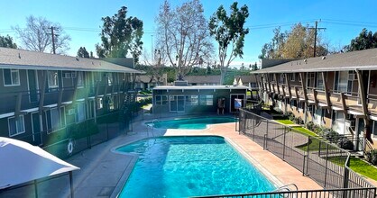 Towne Centre at Orange in Orange, CA - Building Photo - Building Photo