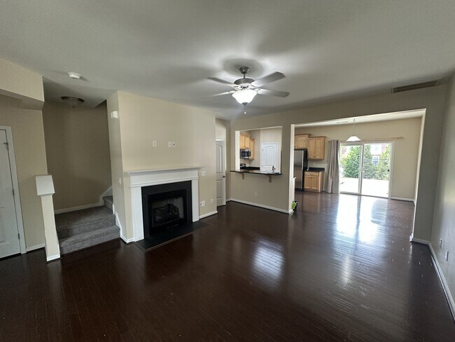 307 Morgan Brook Way in Rolesville, NC - Building Photo - Building Photo