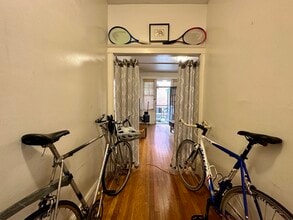 25 Mount Hood Rd, Unit 3 in Boston, MA - Building Photo - Building Photo