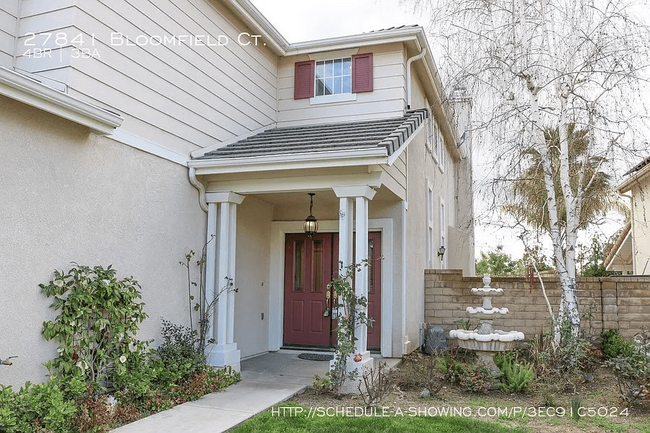 27841 Bloomfield Ct in Santa Clarita, CA - Building Photo - Building Photo
