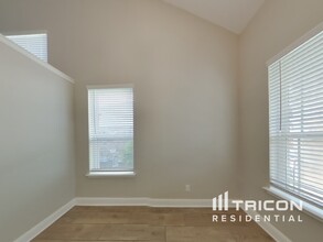 13006 Carreta Wy in San Antonio, TX - Building Photo - Building Photo