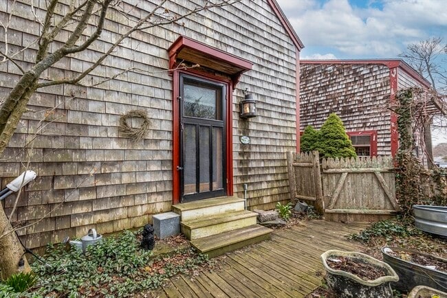 14 Nicholson Hill Rd in Marblehead, MA - Building Photo - Building Photo