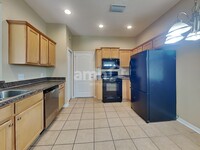 10434 Avelar Ridge Dr in Riverview, FL - Building Photo - Building Photo