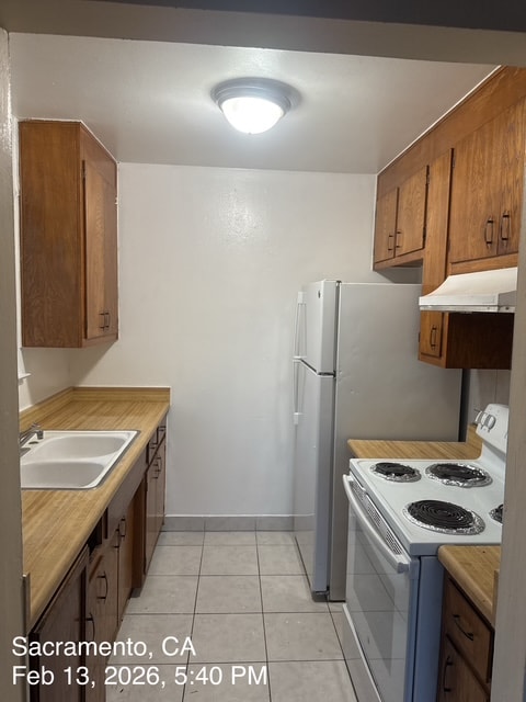 property at 5966 Walerga Rd