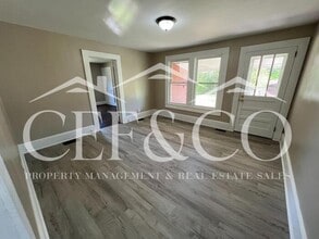 701 Harrison Grove Rd in Roebuck, SC - Building Photo - Building Photo
