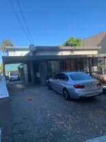 1016 Palm Ave in West Hollywood, CA - Building Photo