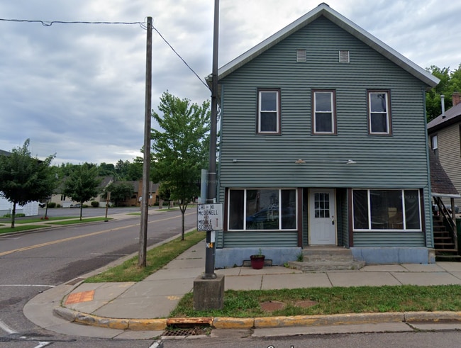 502 Bay St, Unit 502 in Chippewa Falls, WI - Building Photo - Building Photo