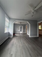 48 Oakland Ave in Harrison, NY - Building Photo - Building Photo