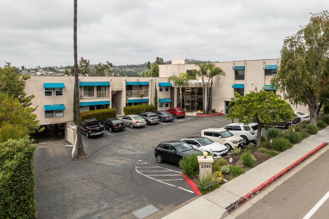 Tres Verde in Carlsbad, CA - Foto de edificio - Building Photo