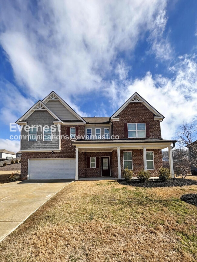 property at 320 Paxton LN