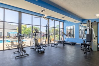 Hunter Ridge Apartments in Elgin, IL - Building Photo - Interior Photo