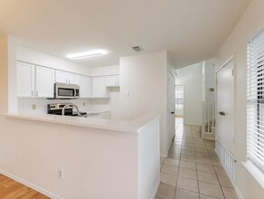 973 Fairbanks Cir in Duncanville, TX - Building Photo - Building Photo