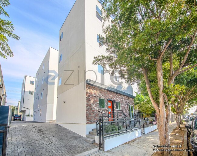 1214 Arapahoe St in Los Angeles, CA - Foto de edificio - Building Photo