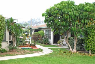 14225 Newport Ave in Tustin, CA - Building Photo - Building Photo